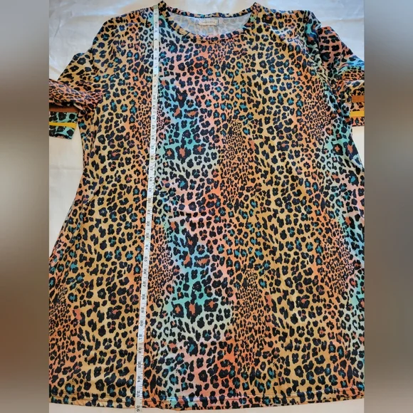 Southern Stitch Multi-Colored Leopard Print Top, 3XL - Picture 9 of 10